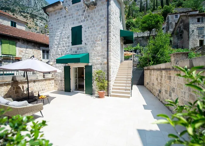 Katareo Apartments