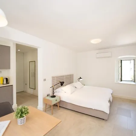 Katareo Apartments Cattaro Esterno foto