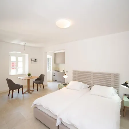 Katareo Apartments Cattaro Esterno foto